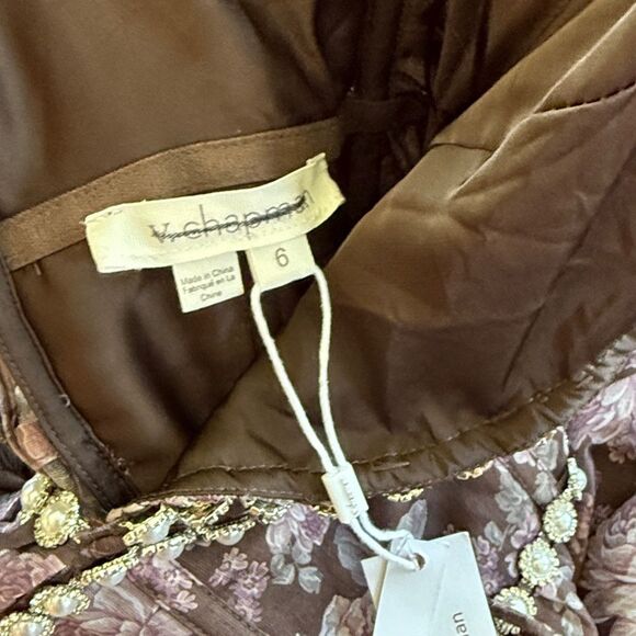 V. Chapman Scarlette Halter
Embellished Corset Dress CHOCOLATE PEONY PRINT - Picture 7 of 8